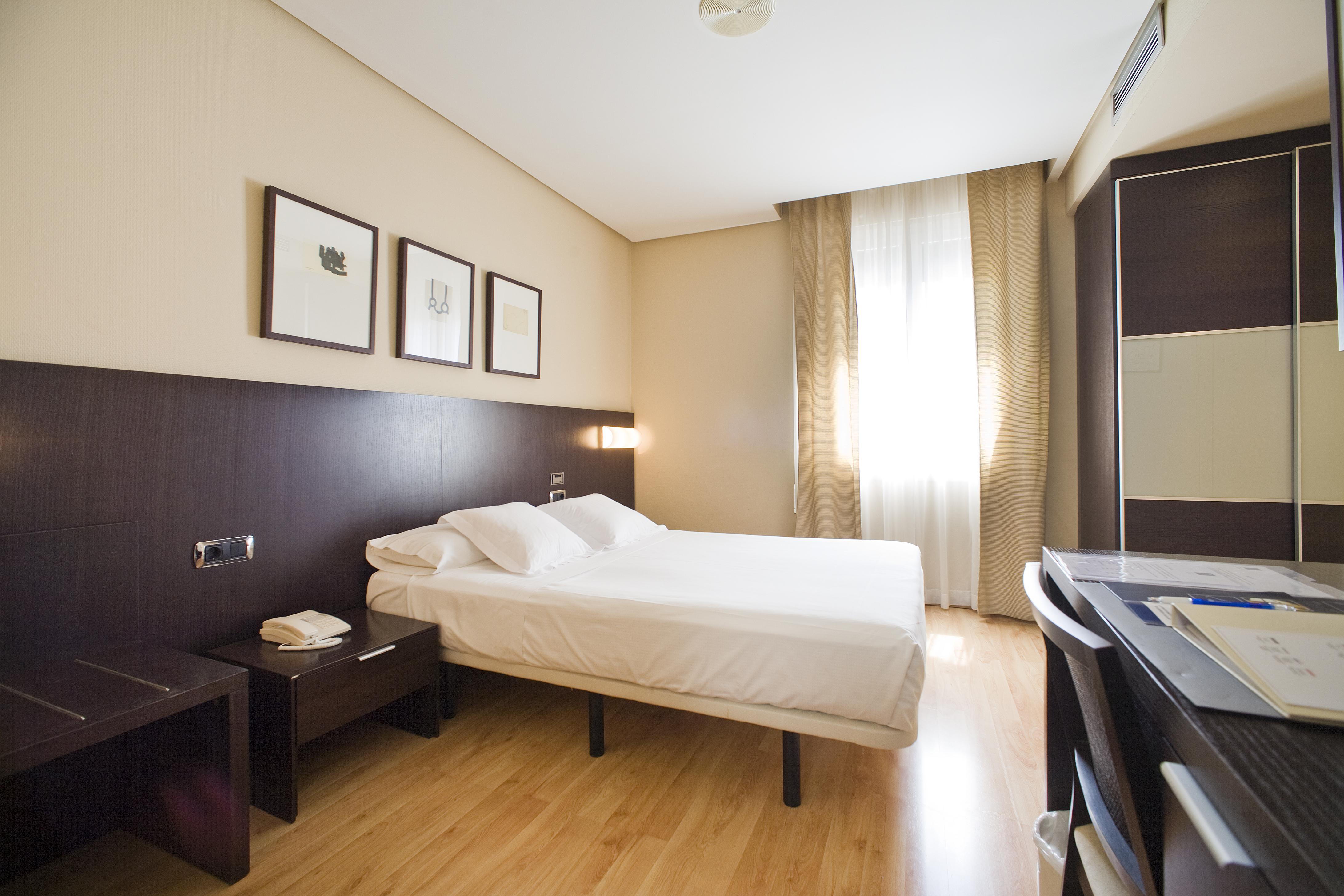Hotel Sercotel Tudela Bardenas Luaran gambar